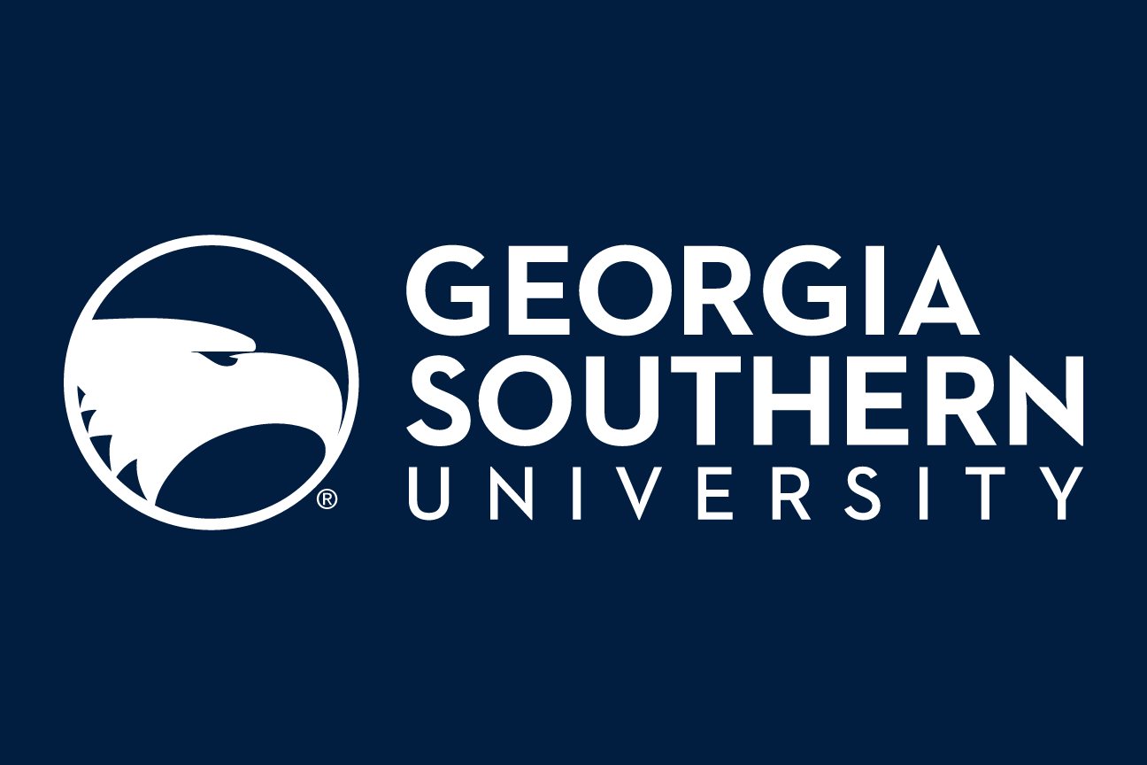 eagle head with university name, horizontal white on blue variant, cell 10