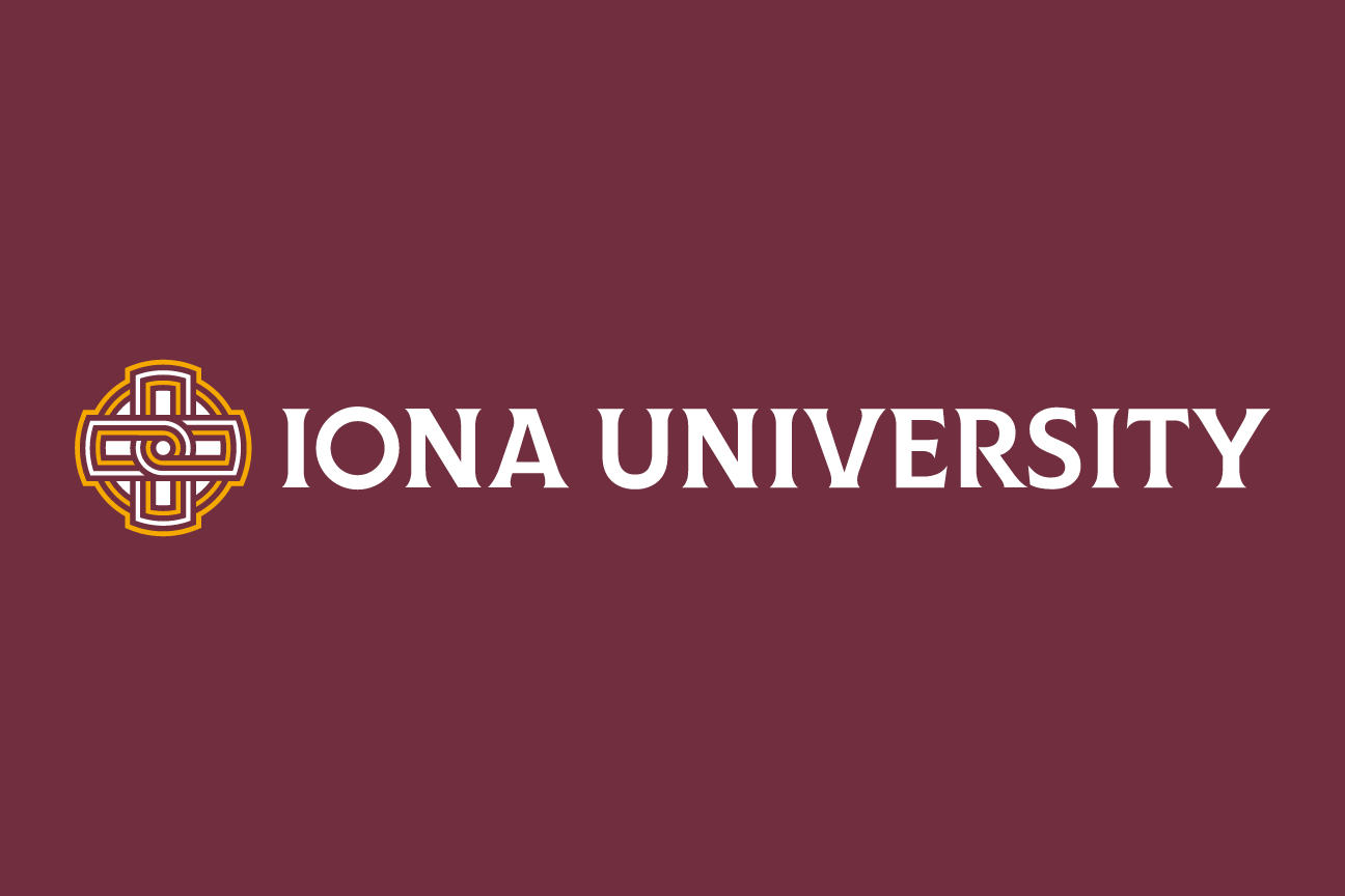 university mark horizontal, gold/white on maroon variant, cell 22
